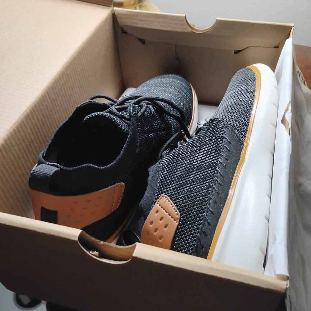 Mens shoes